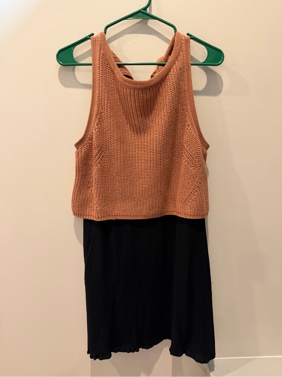 entro Dresses & Skirts - entro Rust sweater Knit Sleeveless Overlay black gauzy dress large
